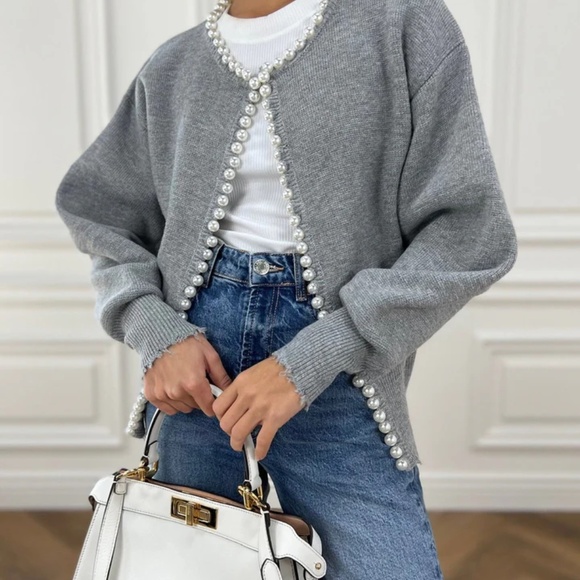 Commense Pearl Trim Ripped Hem Cardigan Women's Small Sweater - Picture 1 of 7